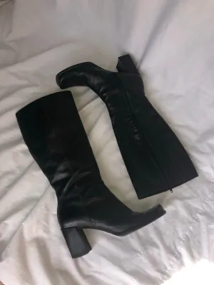 Lay it On Me Boots / 9